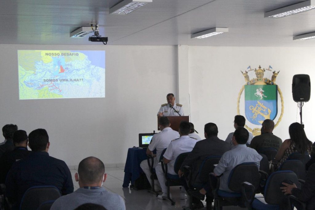 Comando do 9º Distrito Naval realiza Fórum Permanente de Segurança da Navegação Fluvial na Amazônia Ocidental