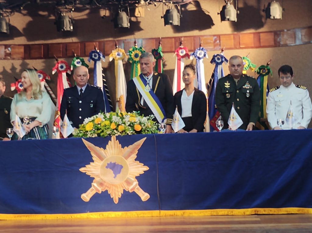 CONVÉS PRINCIPAL – Academia Brasileira de Medalhística Militar realiza sua 42ª Cerimônia.