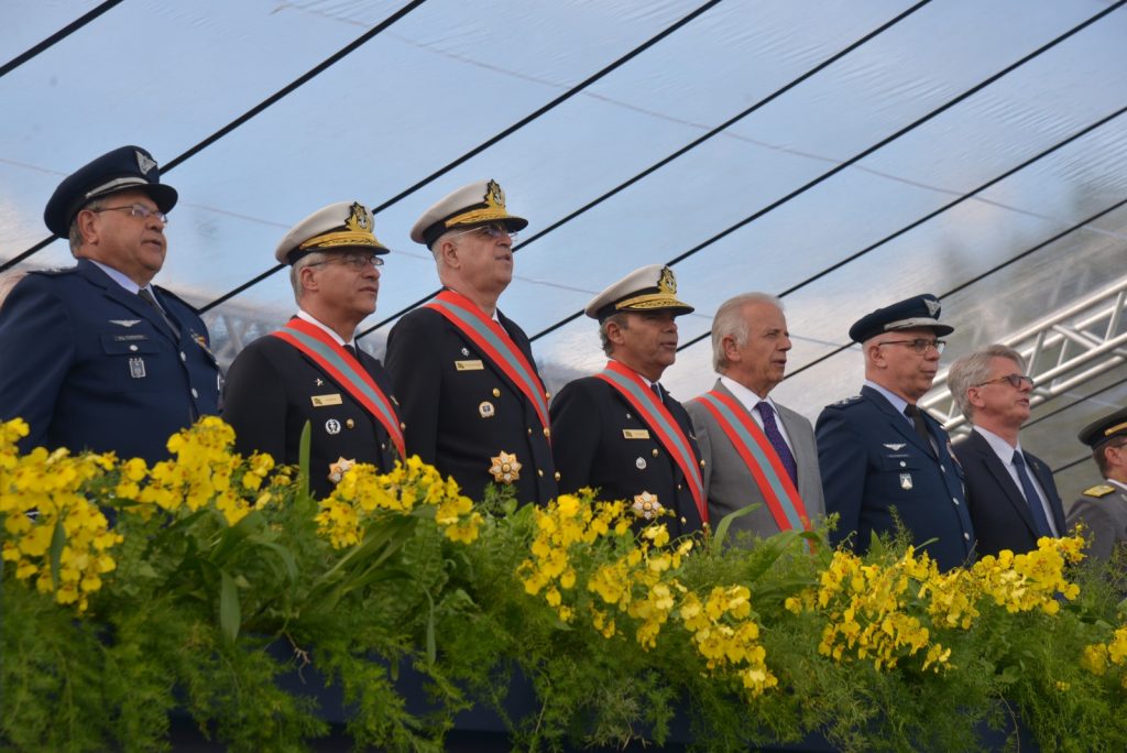 CONVÉS PRINCIPAL – Brasília homenageia o Dia da Marinha.