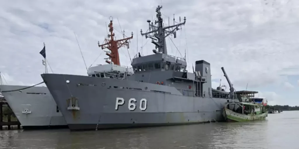 Marinha apreende uma tonelada de pescado irregular no litoral do Amapá