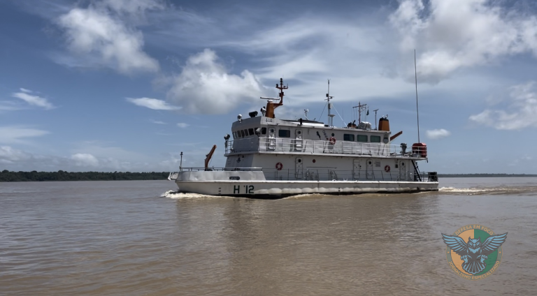 Marinha do Brasil atualiza Cartas Naúticas no Rio Amazonas com levantamento hidrográfico.