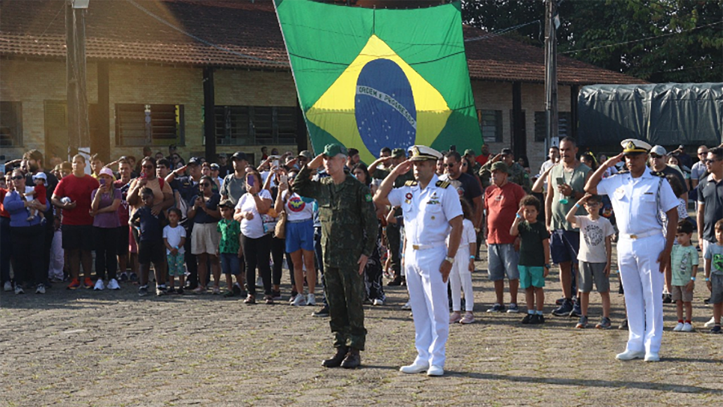 NAVEGAÇÃO EM FOCO – Dia de Fuzileiro Naval e Marinheiro.