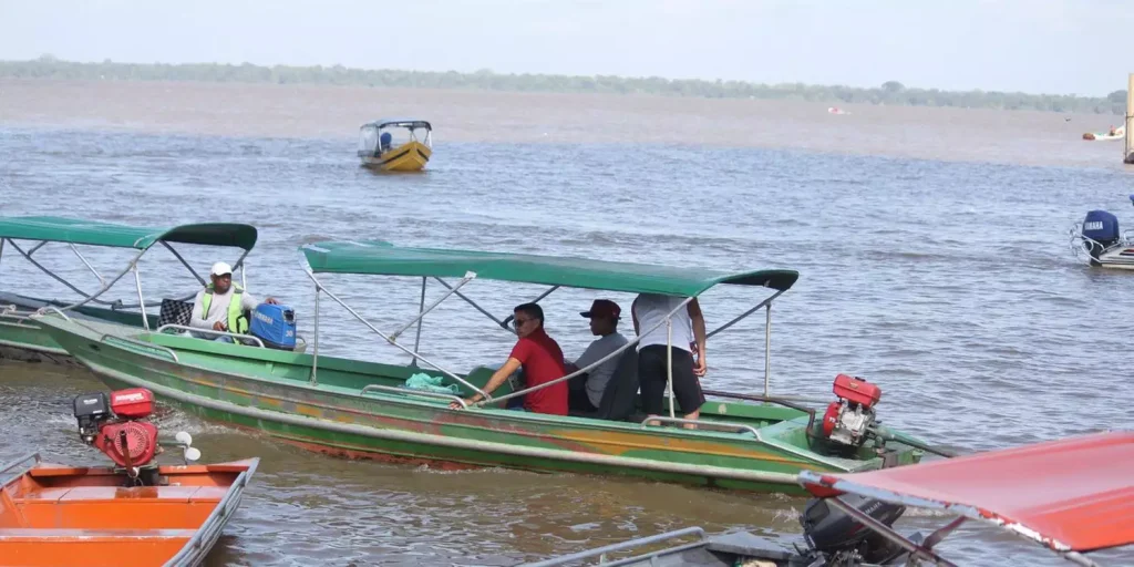 Seguro fluvial cresce na Amazônia e impulsiona profissionalização da navegação.