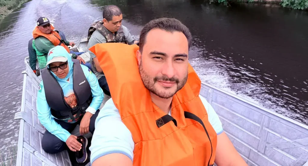 Turismo de pesca em Rondônia precisa beneficiar comunidades ribeirinhas, alerta Célio Lopes em Pimenteiras do Oeste.