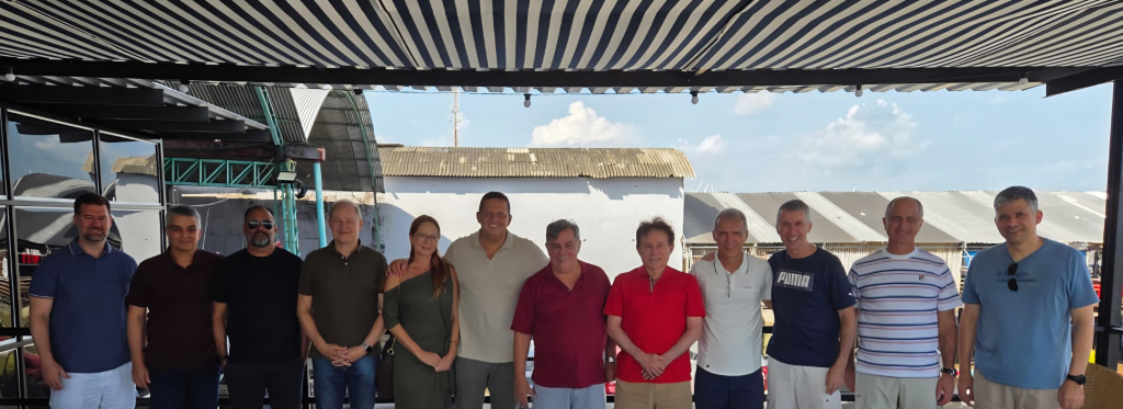 NAVEGAÇÃO EM FOCO – Matapi homenageia Avellar no Marina Amazon Blue River.